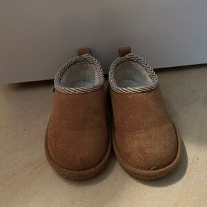 PAWZ Brown Boots with Cream Lining